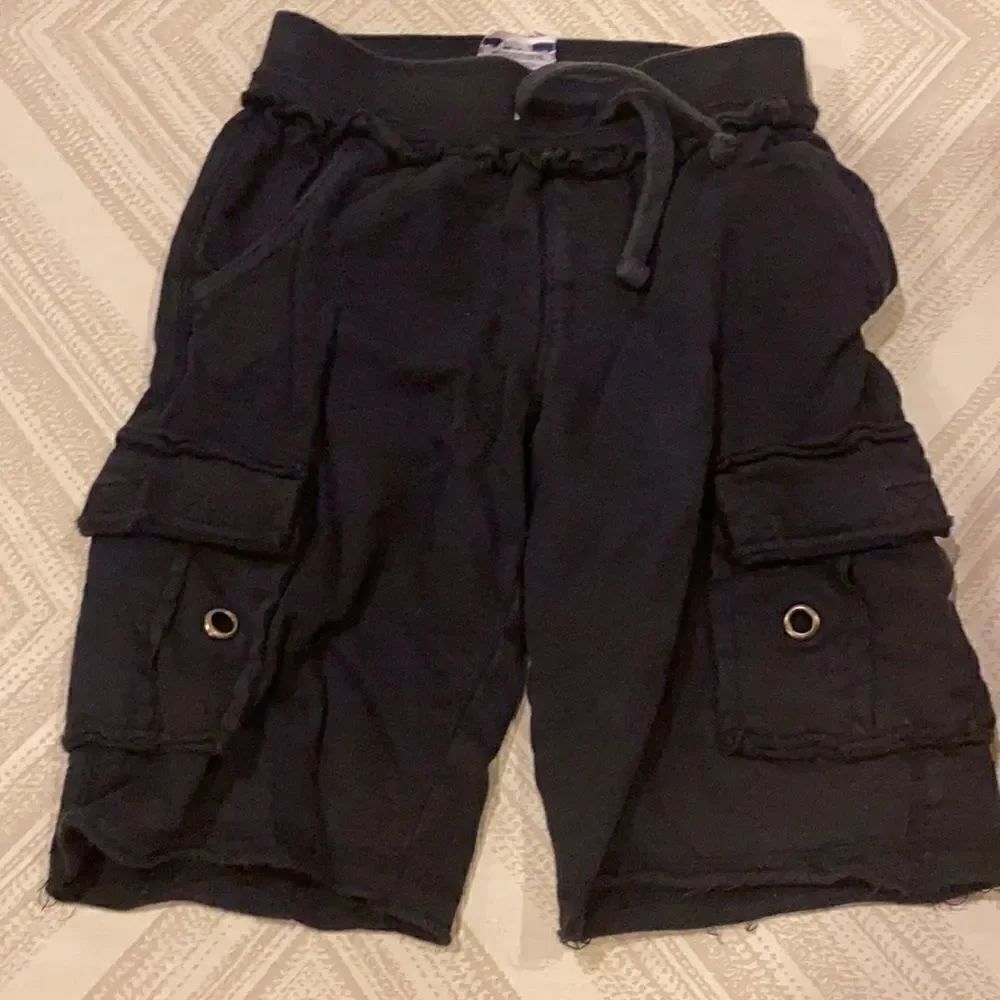 Mish Boys Black Sweat Ripped Hem Cargo Shorts S/5